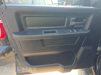 2022 Ram 1500 Classic Express Extended Cab Medium Bed - miniatura 9