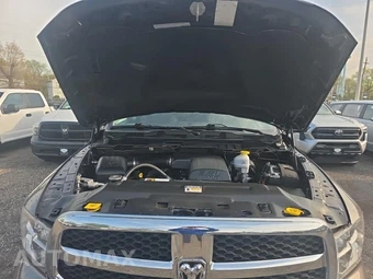 2022 Ram 1500 Classic SLT Crew Cab Short Bed - miniatura 18