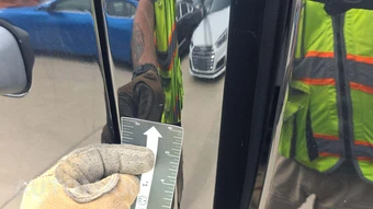 2022 Ram 1500 Classic SLT Crew Cab Short Bed - miniatura 25