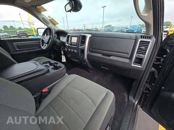 2022 Ram 1500 Classic SLT Crew Cab Short Bed - miniatura 16