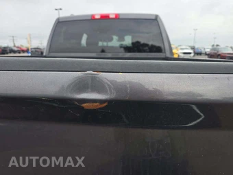 2022 Ram 1500 Classic SLT Crew Cab Short Bed - miniatura 23