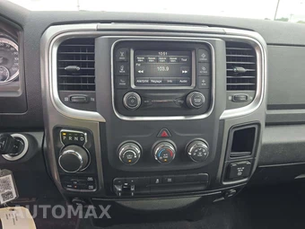 2022 Ram 1500 Classic SLT Crew Cab Short Bed - miniatura 7