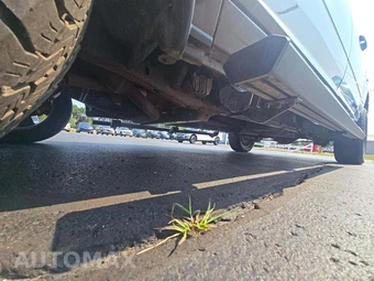 2022 Ram 1500 Classic SLT Crew Cab Short Bed - miniatura 4