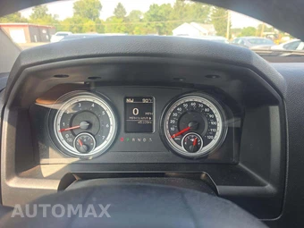 2022 Ram 1500 Classic SLT Crew Cab Short Bed - miniatura 6