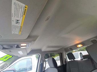 2022 Ram 1500 Classic SLT Crew Cab Short Bed - miniatura 11