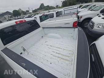 2022 Ram 1500 Classic SLT Crew Cab Short Bed - miniatura 21
