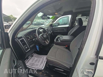2022 Ram 1500 Classic SLT Crew Cab Short Bed - miniatura 6