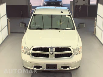 2022 Ram 1500 Classic SLT Crew Cab Short Bed - miniatura 2