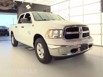 2022 Ram 1500 Classic SLT Crew Cab Short Bed - miniatura 3