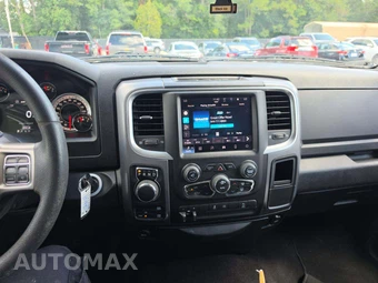 2022 Ram 1500 Classic SLT Crew Cab Short Bed - miniatura 7