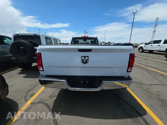 2022 Ram 1500 Classic SLT Regular Cab Long Bed - miniatura 5
