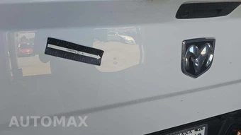 2022 Ram 1500 Classic Tradesman Crew Cab Medium Bed – miniatura 25