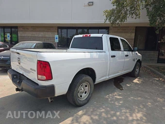 2022 Ram 1500 Classic Tradesman Crew Cab Medium Bed - miniatura 3