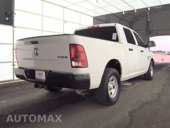 2022 Ram 1500 Classic Tradesman Crew Cab Short Bed - miniatura 4