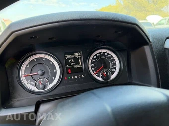 2022 Ram 1500 Classic Tradesman Crew Cab Short Bed - miniatura 11