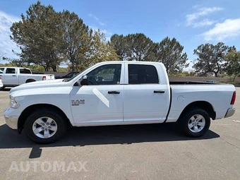 2022 Ram 1500 Classic Tradesman Crew Cab Short Bed - miniatura 2