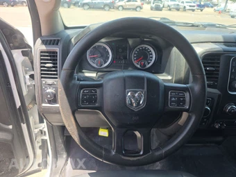 2022 Ram 1500 Classic Tradesman Crew Cab Short Bed - miniatura 10