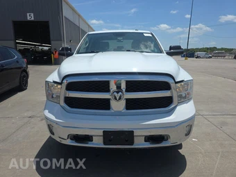 2022 Ram 1500 Classic Tradesman Crew Cab Short Bed - miniatura 2