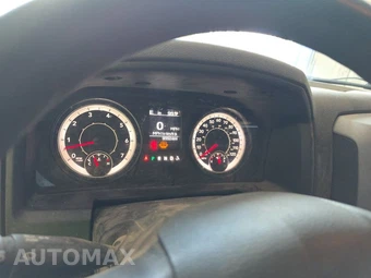 2022 Ram 1500 Classic Tradesman Crew Cab Short Bed - miniatura 3
