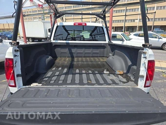 2022 Ram 1500 Classic Tradesman Extended Cab Medium Bed – miniatura 14