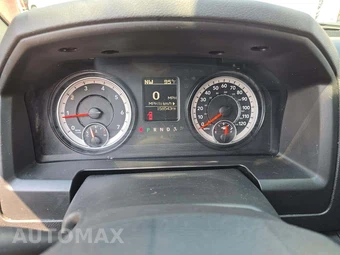 2022 Ram 1500 Classic Tradesman Extended Cab Medium Bed – miniatura 9