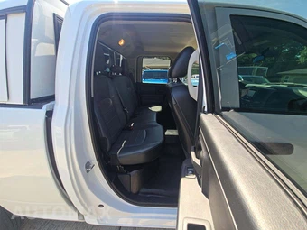 2022 Ram 1500 Classic Tradesman Extended Cab Medium Bed - miniatura 16