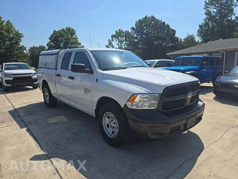 2022 Ram 1500 Classic Tradesman Extended Cab Medium Bed - miniatura 4