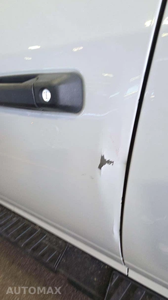 2022 Ram 1500 Classic Tradesman Extended Cab Medium Bed – miniatura 28