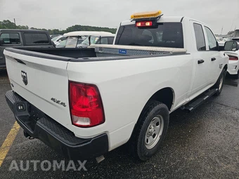 2022 Ram 1500 Classic Tradesman Extended Cab Medium Bed - miniatura 4