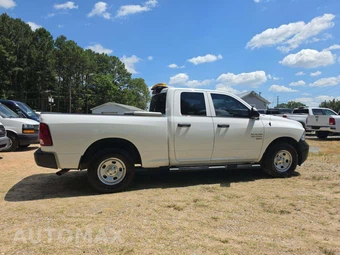 2022 Ram 1500 Classic Tradesman Extended Cab Medium Bed - miniatura 4