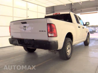 2022 Ram 1500 Classic Tradesman Extended Cab Medium Bed - miniatura 4