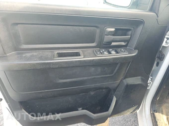 2022 Ram 1500 Classic Tradesman Extended Cab Medium Bed - miniatura 9