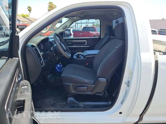 2022 Ram 1500 Classic Tradesman Regular Cab Long Bed - miniatura 3