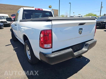 2022 Ram 1500 Classic Tradesman Regular Cab Medium Bed - miniatura 2