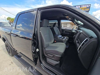 2022 Ram 1500 Classic Warlock Crew Cab Short Bed - miniatura 15