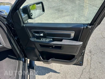 2022 Ram 1500 Classic Warlock Crew Cab Short Bed - miniatura 30