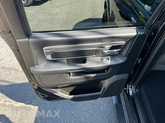 2022 Ram 1500 Classic Warlock Crew Cab Short Bed - miniatura 31