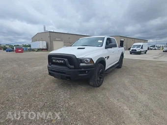 2022 Ram 1500 Classic Warlock Crew Cab Short Bed - samochód z USA z aukcji Manheim, oferta Kup Teraz w AUTOMAX