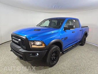 2022 Ram 1500 Classic Warlock Crew Cab Short Bed - samochód z USA z aukcji Manheim, oferta Kup Teraz w AUTOMAX