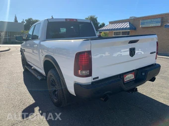 2022 Ram 1500 Classic Warlock Crew Cab Short Bed - miniatura 2