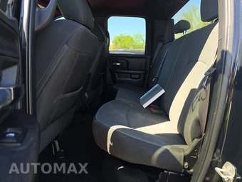 2022 Ram 1500 Classic Warlock Extended Cab Medium Bed - miniatura 13