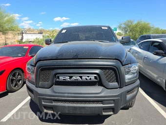 2022 Ram 1500 Classic Warlock Extended Cab Medium Bed - miniatura 2