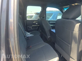 2022 Ram 1500 Classic Warlock Extended Cab Medium Bed – miniatura 14