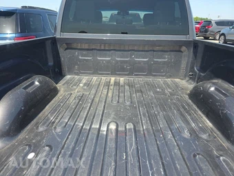 2022 Ram 1500 Classic Warlock Extended Cab Medium Bed – miniatura 17