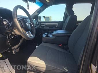 2022 Ram 1500 Classic Warlock Extended Cab Medium Bed – miniatura 7