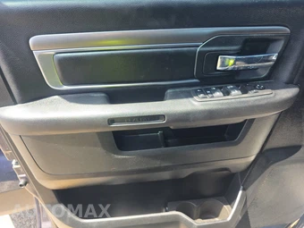 2022 Ram 1500 Classic Warlock Extended Cab Medium Bed – miniatura 9