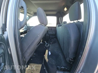 2022 Ram 1500 Classic Warlock Extended Cab Medium Bed - miniatura 13