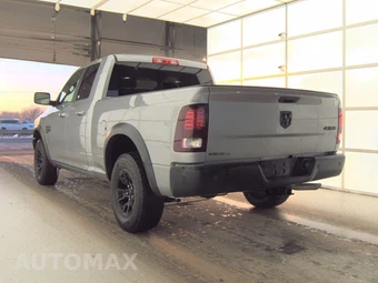 2022 Ram 1500 Classic Warlock Extended Cab Medium Bed - miniatura 6