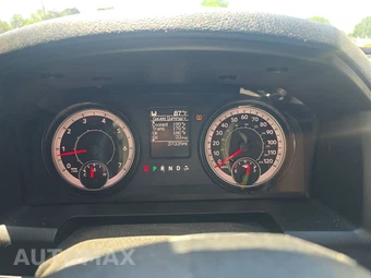 2022 Ram 1500 Classic Warlock Extended Cab Medium Bed - miniatura 12