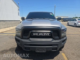 2022 Ram 1500 Classic Warlock Extended Cab Medium Bed - miniatura 2